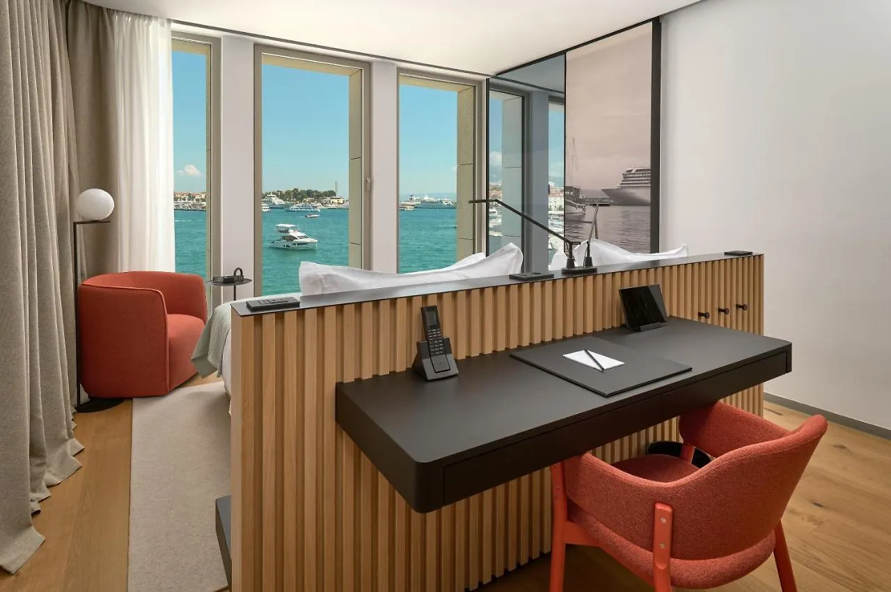 Hotel Ambasador Split 5*,