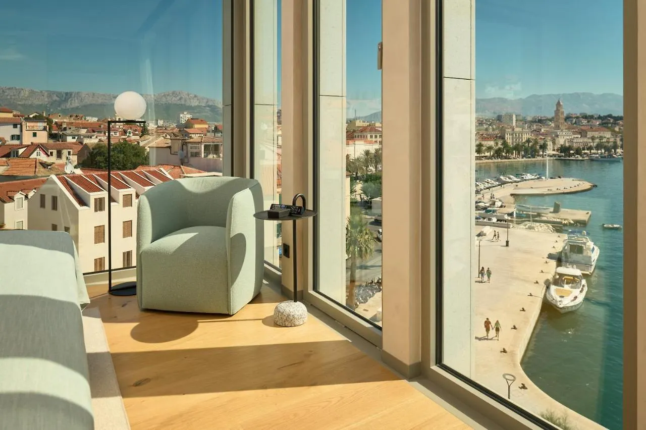Hotel Ambasador Split 5*,