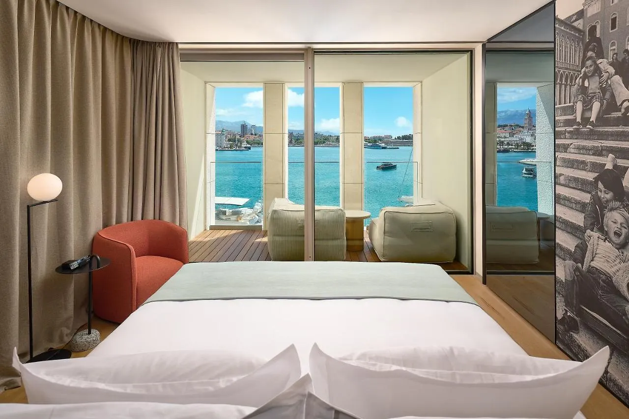 Hotel Ambasador Split 5*,