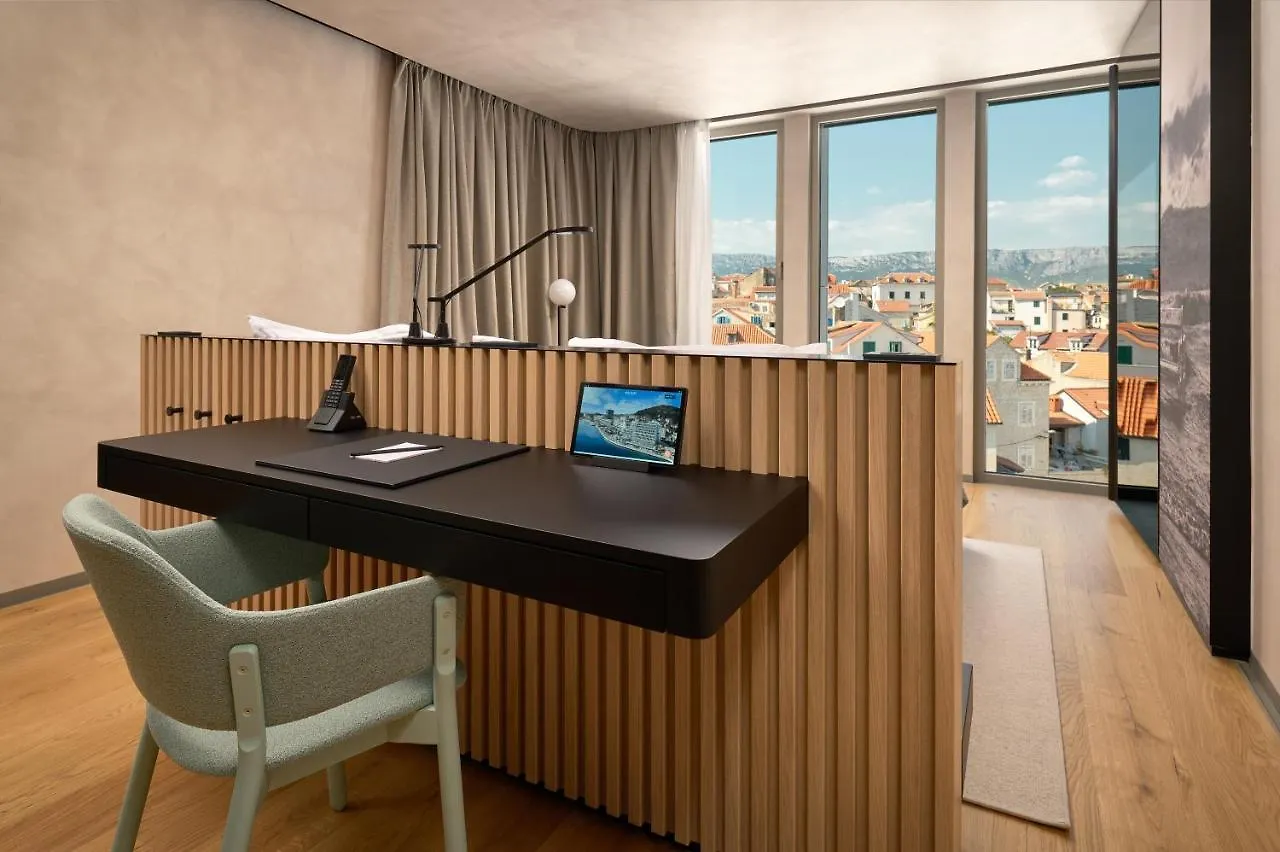 Hotel Ambasador Split 5*,