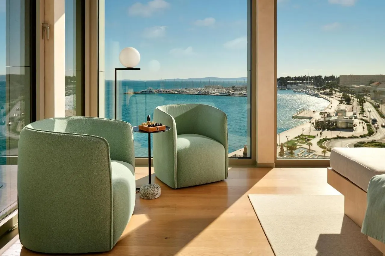 Hotel Ambasador Split 5*,  Hırvatistan