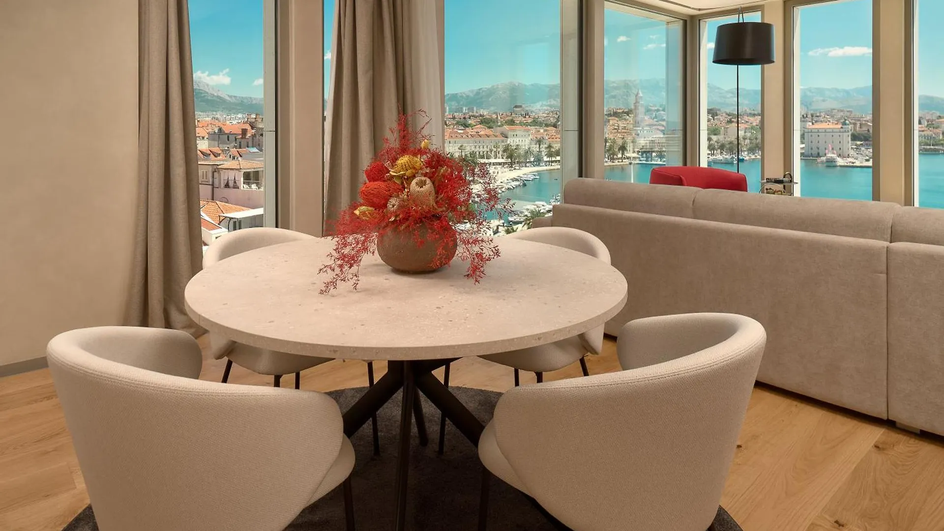 Hotel Ambasador Split Hırvatistan