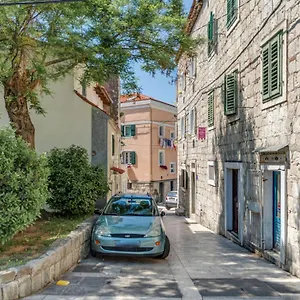 Under Constructiion Apartment
