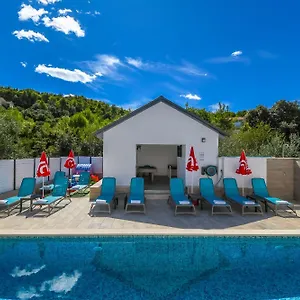 Appartement Niko Trogir